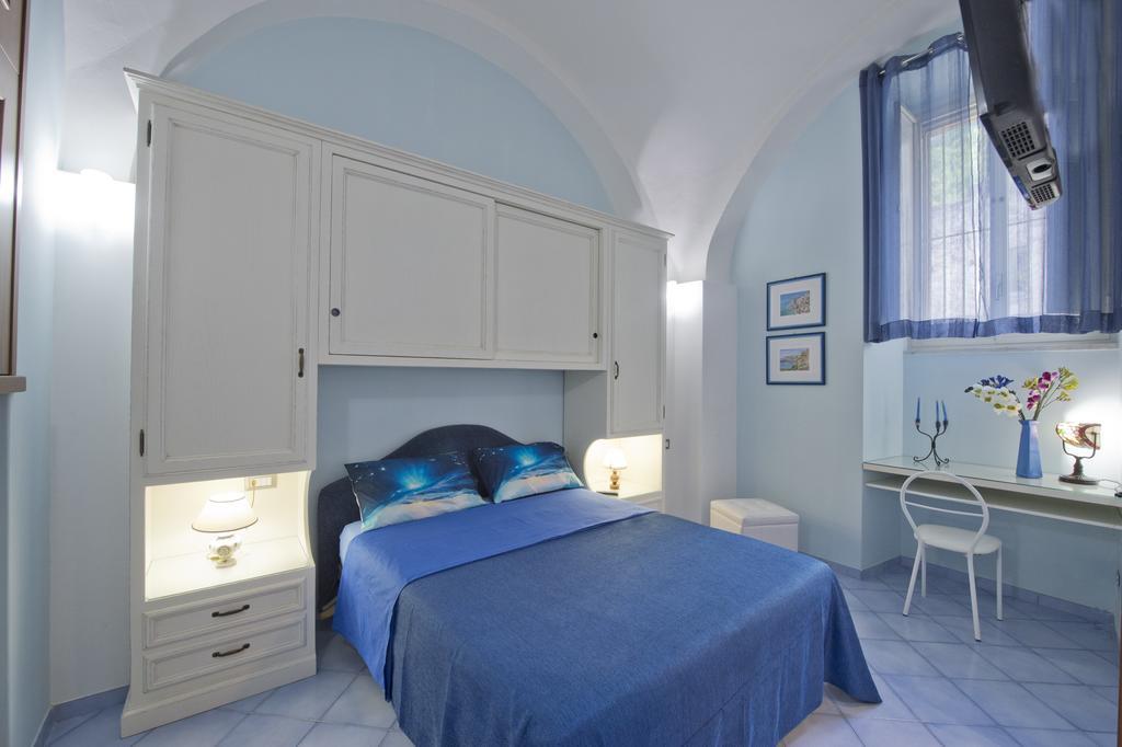 Rental House Angelina مايوري المظهر الخارجي الصورة